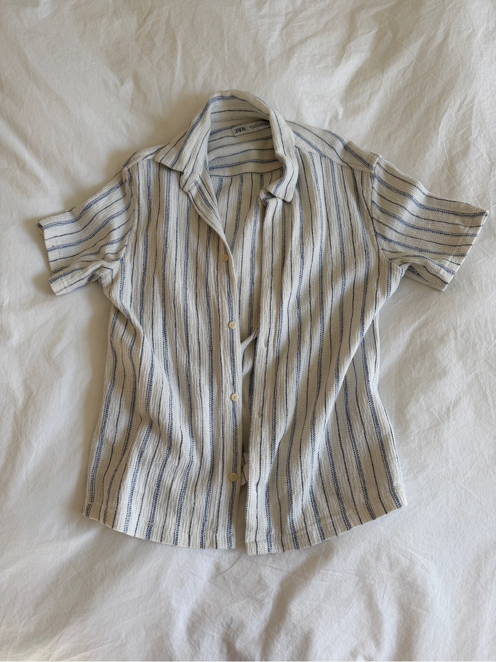 Zara White Short-Sleeve Button-Down Shirt with Blue Stripes
